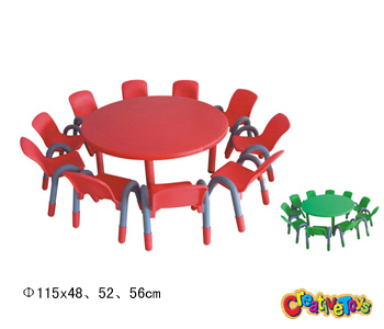 Kindergarten round table